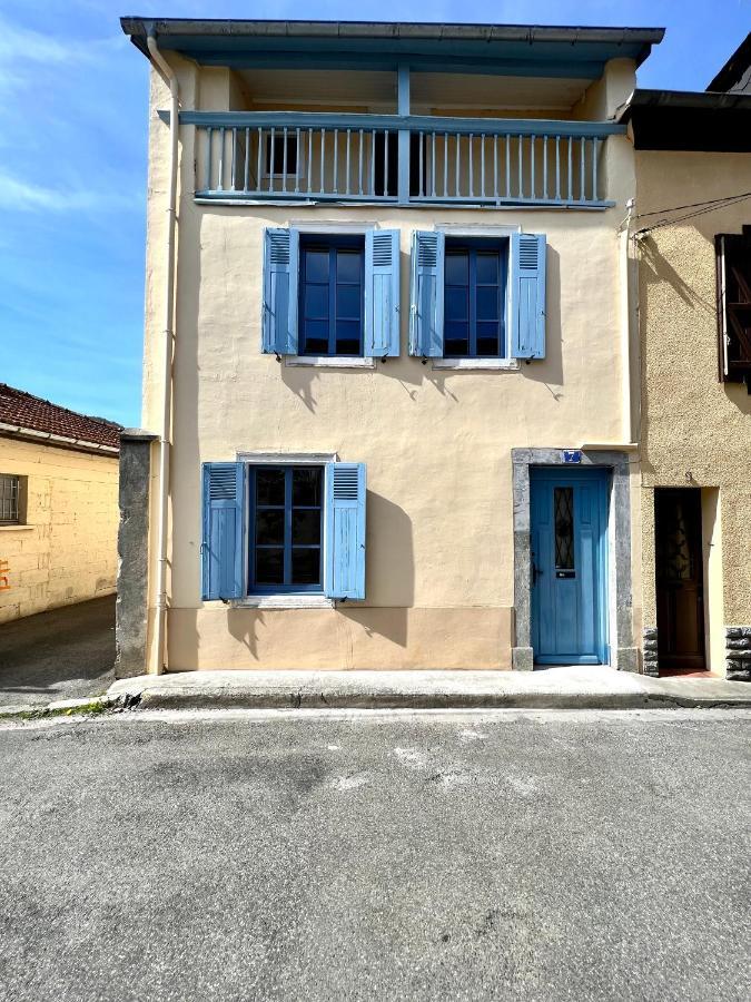 Le Gite Du Bonheur Bagnères-de-Bigorre Dış mekan fotoğraf